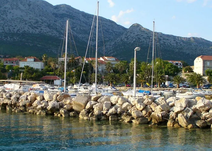 Appartamento 1 Bedroom With Balcony *