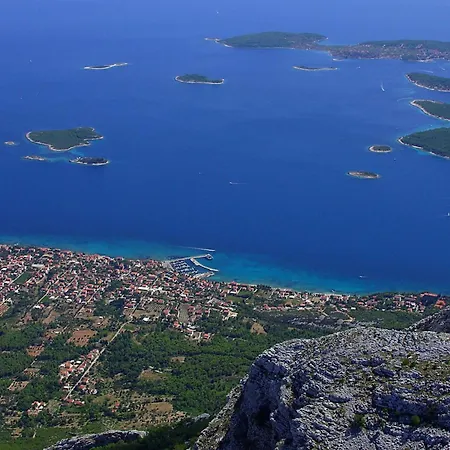 1 Bedroom With Balcony オレビック