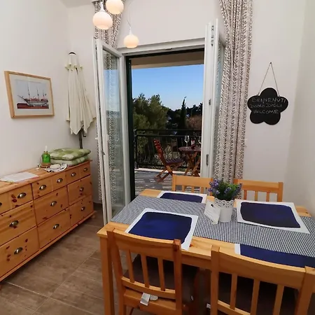 Trstenica-comfort One Bedroom With Balcony F Apartment Orebic